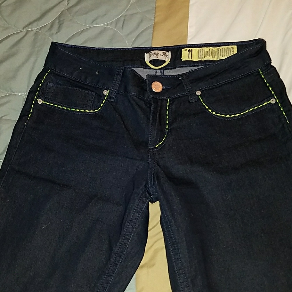 Jeans - Picture 2 of 3